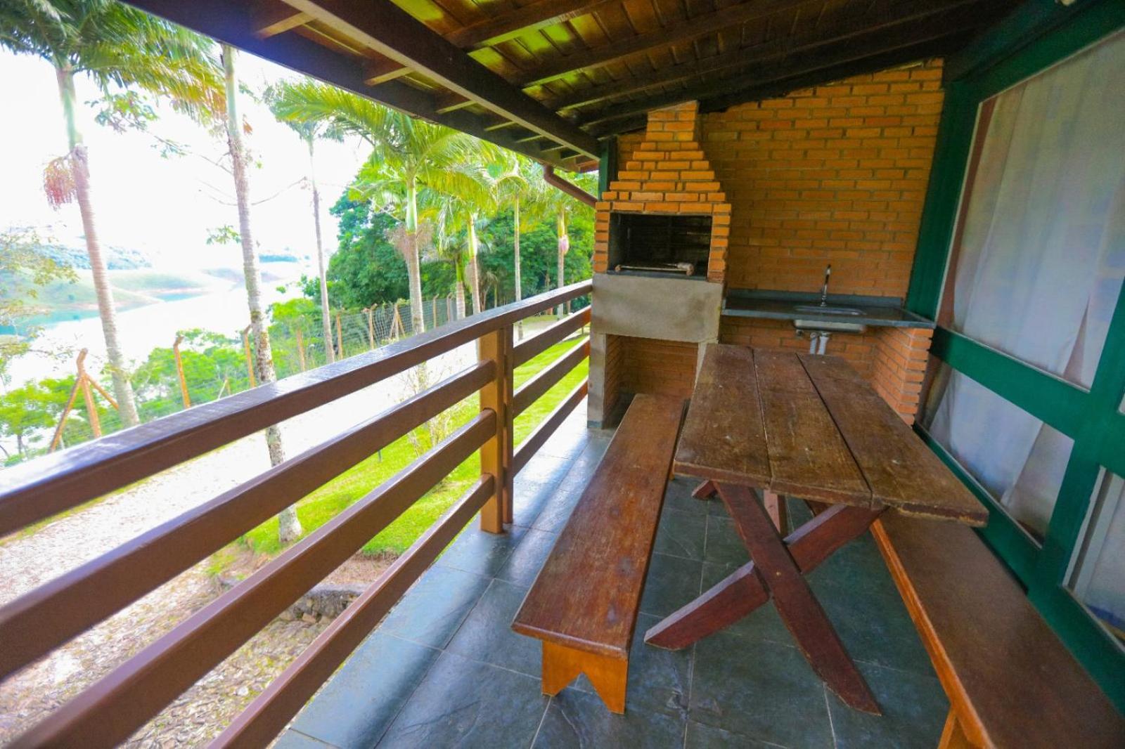 Pousada Iguatiba Paraibuna Exterior foto